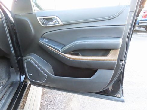 Used 2018 GMC Yukon XL Denali w/ Denali Ultimate Package image 7