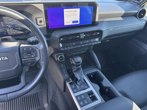 Certified 2024 Toyota Land Cruiser image 19