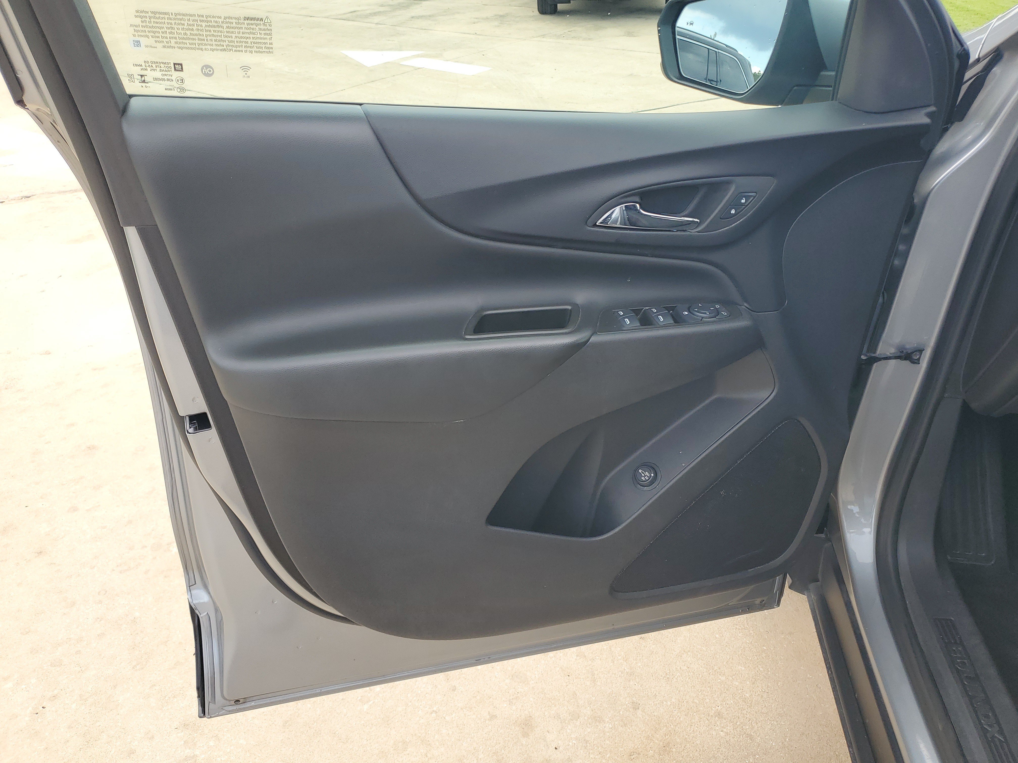 Used 2024 Chevrolet Equinox LT FWD image 13