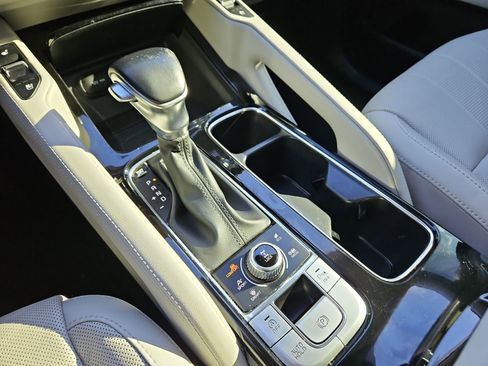 Used 2022 Kia Telluride EX w/ Towing Package image 27