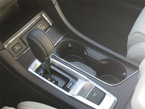 New 2025 Subaru Ascent Limited w/ Popular Package #2 image 33