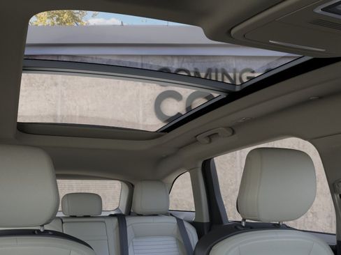 New 2026 Lincoln Nautilus Reserve AWD/4WD image 22
