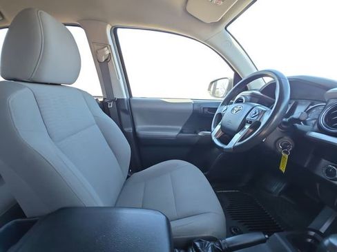 Used 2019 Toyota Tacoma SR5 image 14