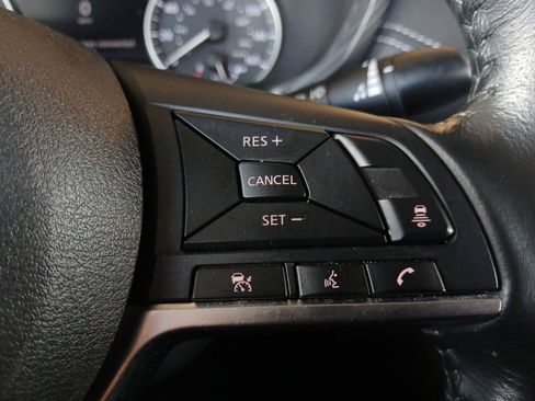 Used 2023 Nissan Sentra SV image 22