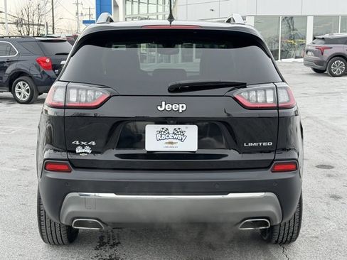 Used 2019 Jeep Cherokee Limited image 12