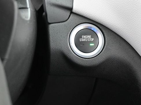Used 2024 Chevrolet Equinox LS FWD image 26