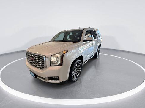 Used 2020 GMC Yukon Denali w/ Denali Ultimate Package image 4