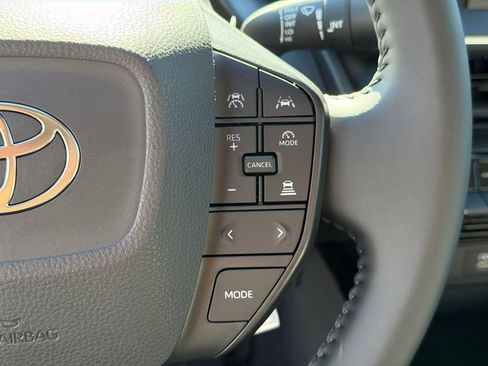 New 2026 Toyota Prius LE image 25