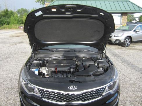 Used 2018 Kia Optima EX image 31