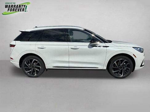 New 2024 Lincoln Corsair Grand Touring w/ Equipment Group 301A image 4