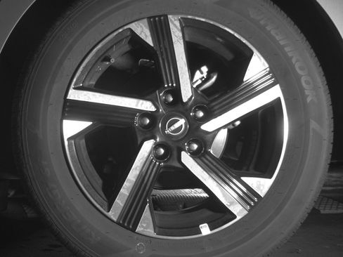 Used 2025 Nissan Sentra SV FWD image 17