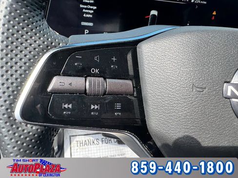 Used 2024 Nissan Ariya FWD image 23