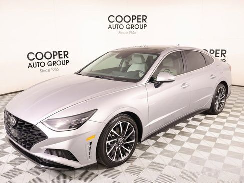 Used 2023 Hyundai Sonata Limited w/ Cargo Package image 11