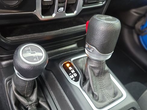 Certified 2021 Jeep Wrangler Unlimited Sport image 11