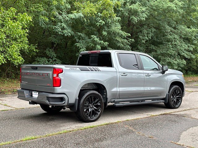 Used 2024 Chevrolet Silverado 1500 RST AWD/4WD image 5