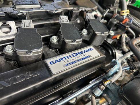 Used 2019 Honda Accord EX image 31