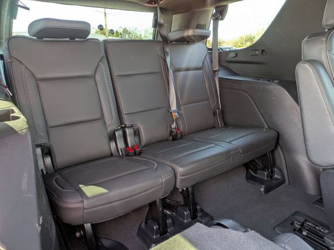Used 2023 GMC Yukon Denali AWD/4WD image 36