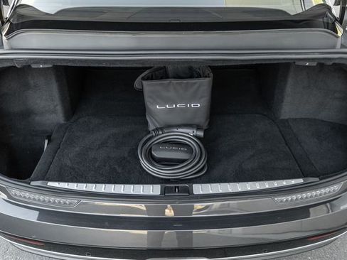 Used 2023 Lucid Air Grand Touring image 15