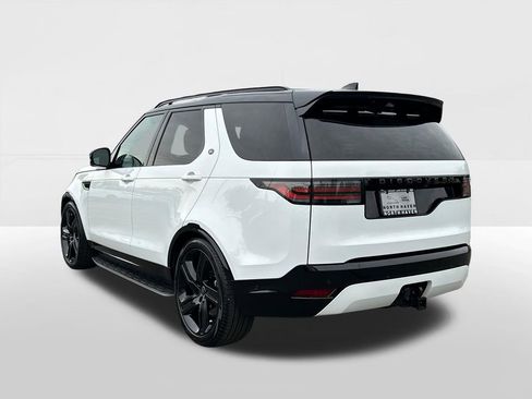Certified 2025 Land Rover Discovery Dynamic SE AWD/4WD image 2