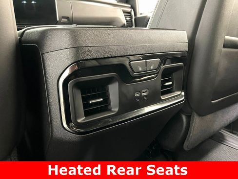 Used 2024 GMC Sierra 2500 AT4X image 14