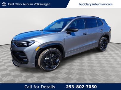 New 2025 Volkswagen Tiguan SE R-Line
