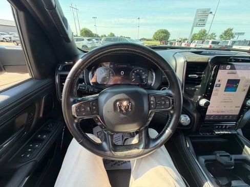 Used 2025 RAM 1500 Limited AWD/4WD image 15