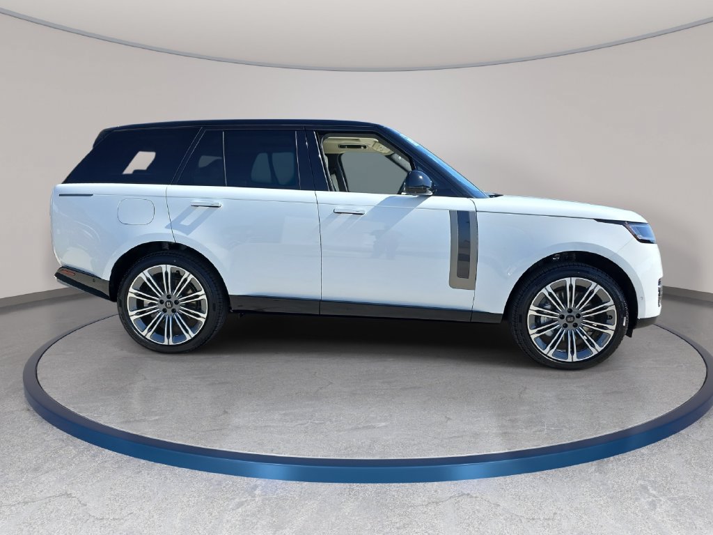 New 2027 Land Rover Range Rover SE AWD/4WD image 4