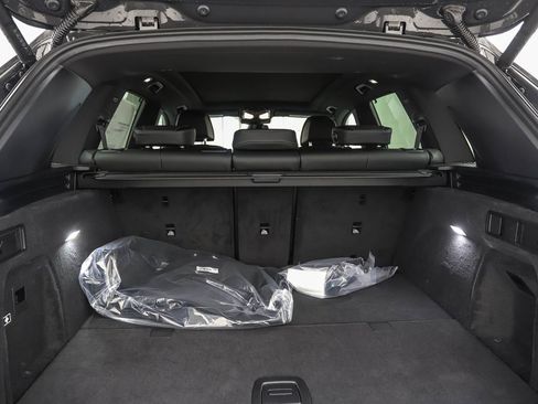 New 2026 BMW X5 xDrive50e image 24