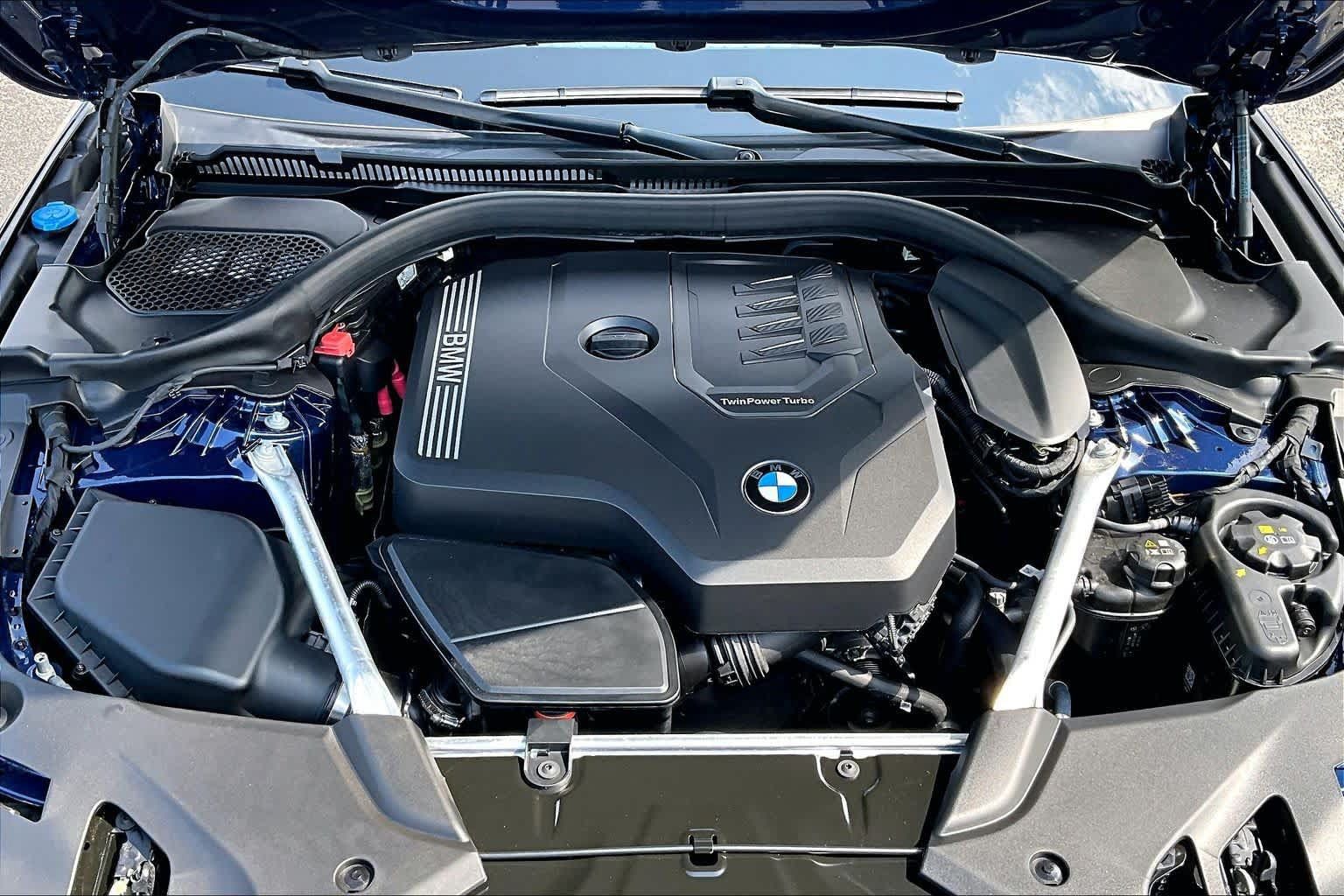 Used 2023 BMW 530i w/ M Sport Package RWD image 31
