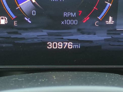 Used 2025 Chevrolet Tahoe Z71 AWD/4WD image 33
