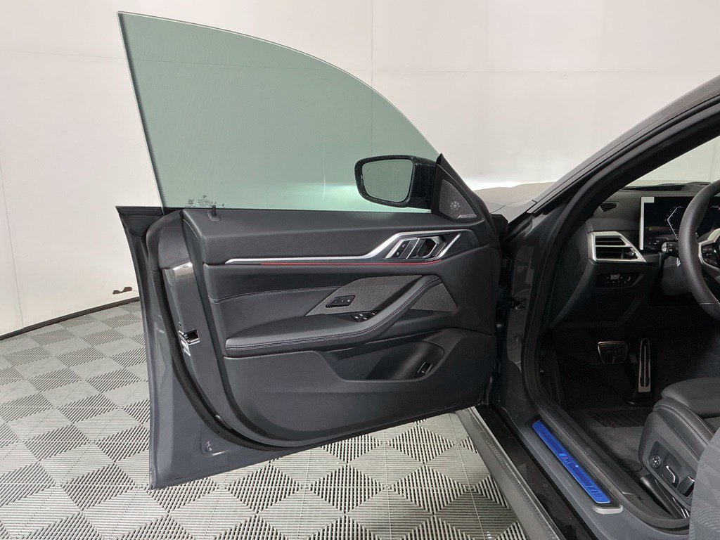 New 2026 BMW 430i w/ M Sport Package RWD image 23