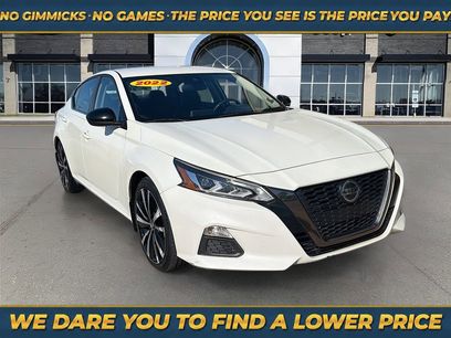 Used 2022 Nissan Altima 2.5 SR