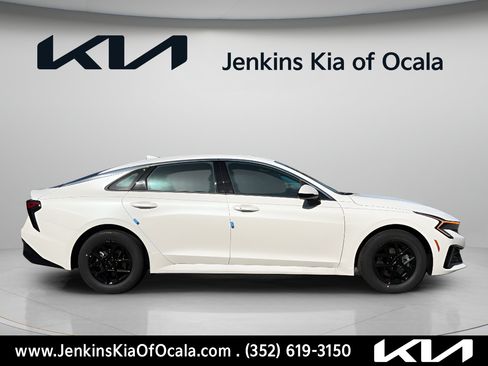 New 2026 Kia K5 LXS FWD image 2