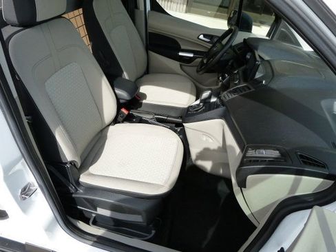 Used 2022 Ford Transit Connect XLT FWD image 24