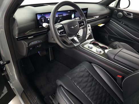 Used 2026 Genesis GV80 3.5T e-SC AWD/4WD image 11
