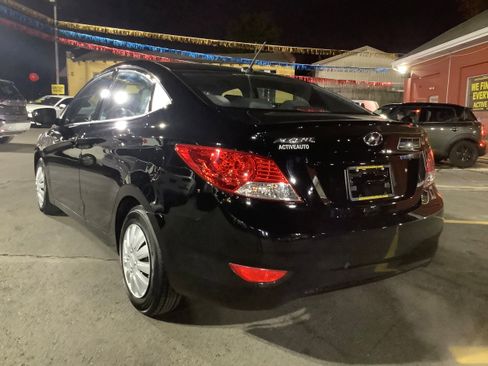 Used 2014 Hyundai Accent GLS image 5