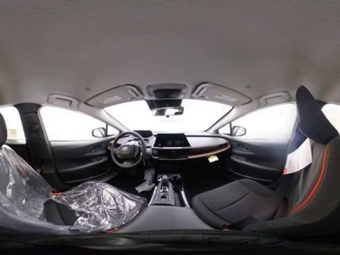 New 2026 Toyota Prius Plug-In Hybrid FWD image 32