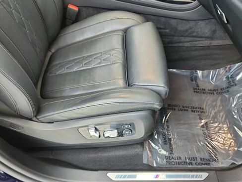 Used 2024 BMW X7 xDrive40i w/ Executive Package image 23