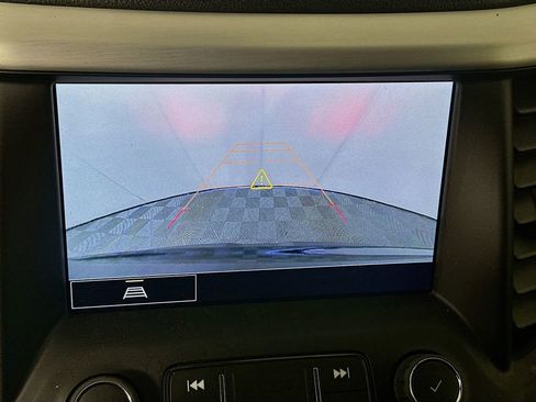 Used 2023 GMC Acadia SLT image 13