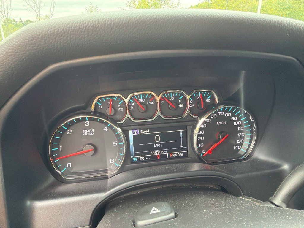 Used 2016 Chevrolet Silverado 1500 LT w/ All Star Edition AWD/4WD image 9