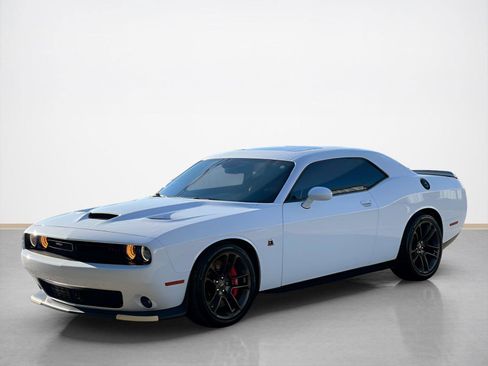 Certified 2022 Dodge Challenger R/T Scat Pack w/ Dynamics Package image 3