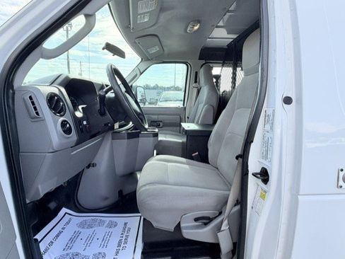 Used 2014 Ford E-150 and Econoline 150 RWD image 14