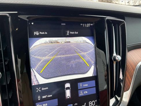 Used 2020 Volvo V60 T5 Cross Country w/ Protection Package Premier image 25