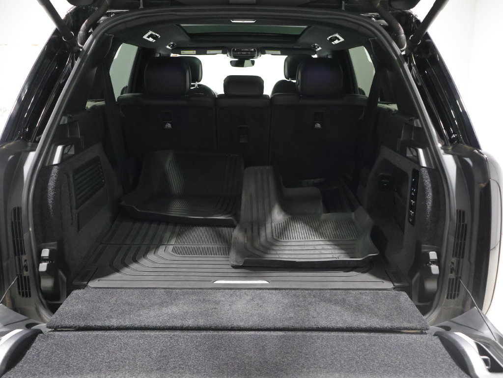 Used 2023 Land Rover Range Rover Long Wheelbase SE AWD/4WD image 4
