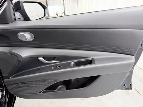 Used 2026 Hyundai Elantra SE FWD image 37