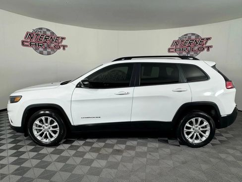 Used 2022 Jeep Cherokee Latitude Lux FWD image 4
