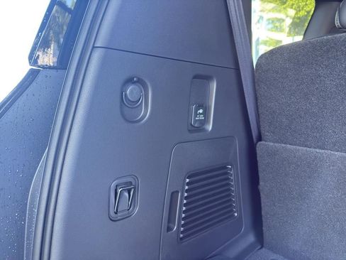 New 2025 Nissan Armada PRO-4X image 37