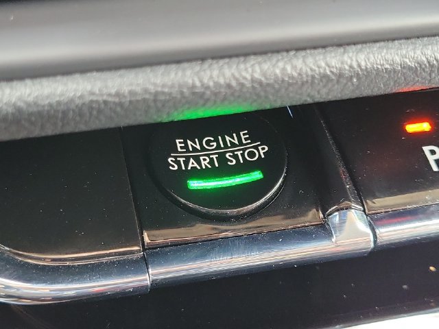 Used 2023 Lincoln Corsair AWD image 16