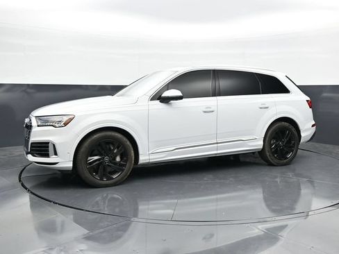 Used 2023 Audi Q7 3.0T Prestige w/ Prestige Package AWD/4WD image 6
