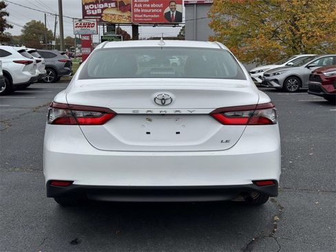 Used 2024 Toyota Camry LE image 21